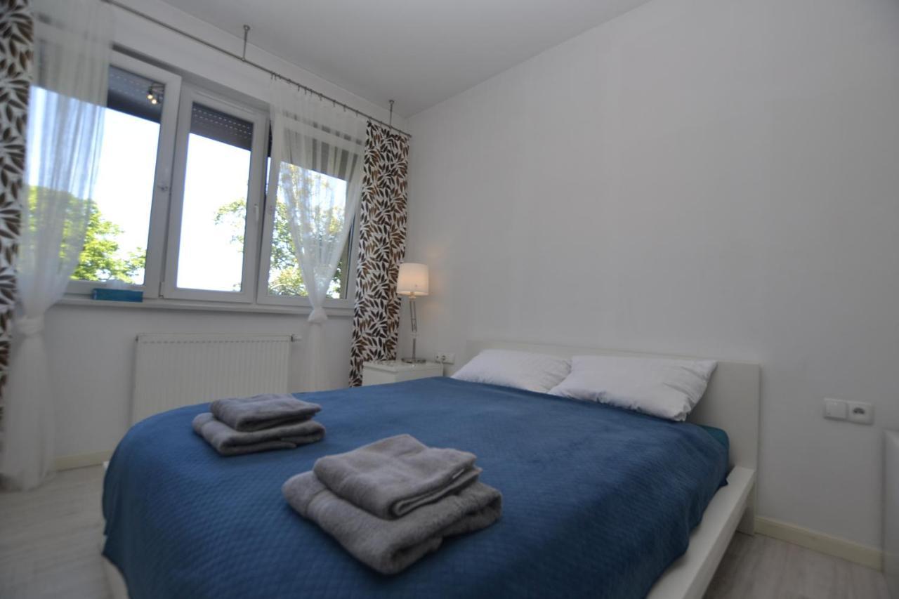 Apartament Bursztynowy Z Garazem -Centrum Gliwic Gliwice Kültér fotó